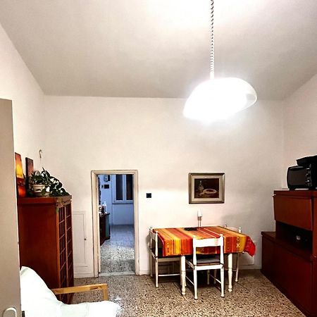 Rooms For Rent Livorno-Center Eksteriør bilde